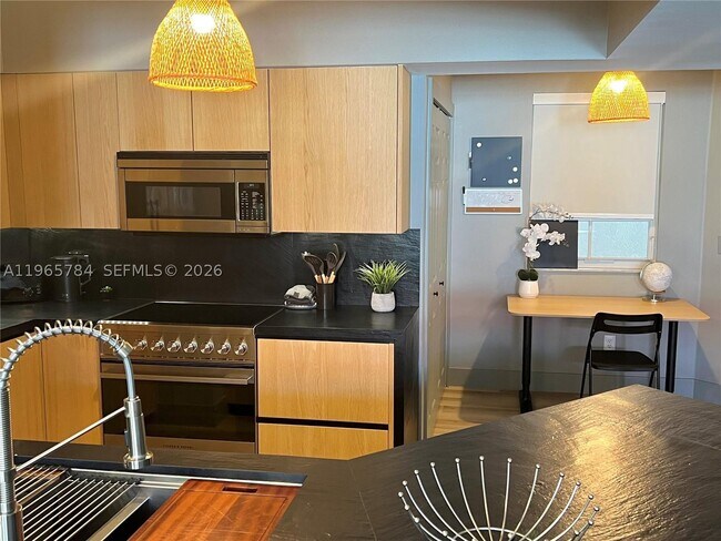 Photo - 3145 NE 184th St Unit 5305