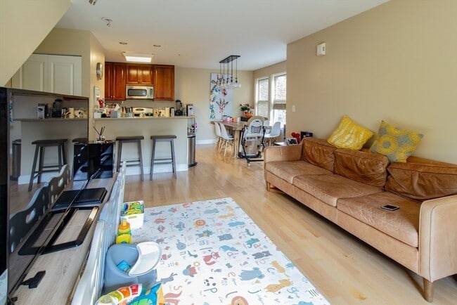 Photo - 316 Rindge Ave