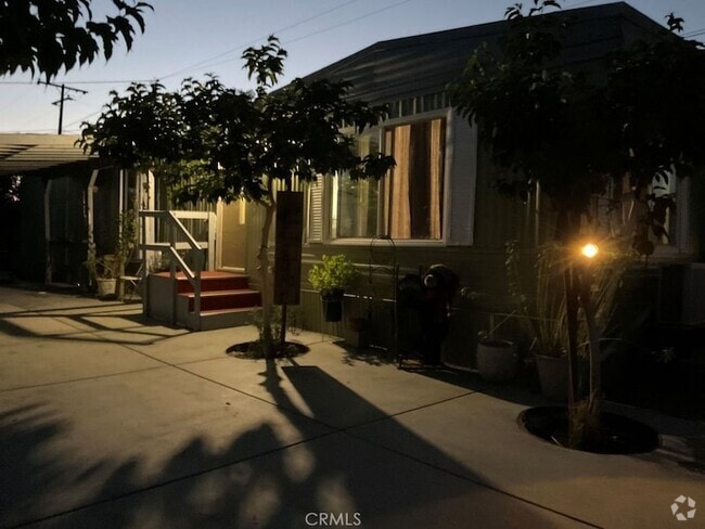 Building Photo - 15678 Avion Ln Rental