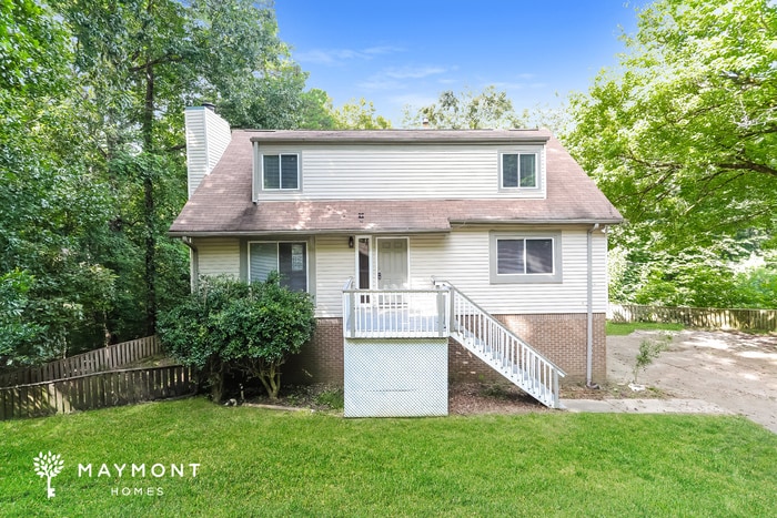 Photo - 2420 Burgundy Dr House