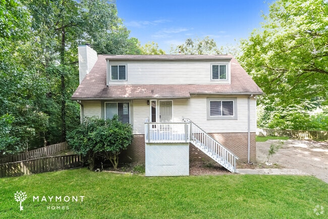 Building Photo - 2420 Burgundy Dr Rental