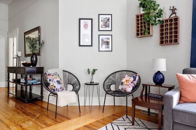 Photo - The Laurens Cottage | University Hill