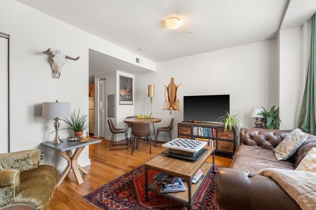 Photo - 222 Montgomery St Unit 3h