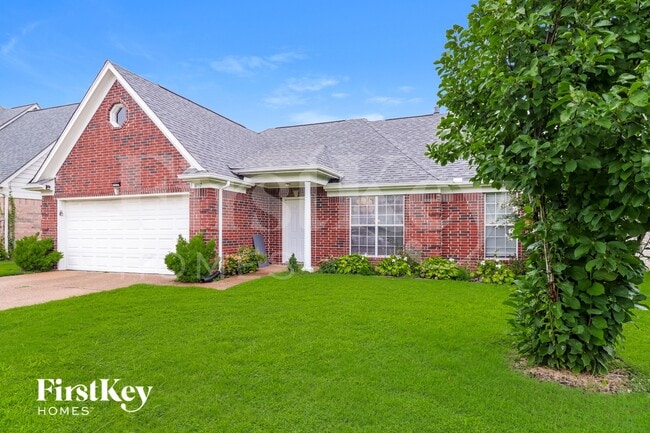 Photo - 1097 Red Fern Cir W