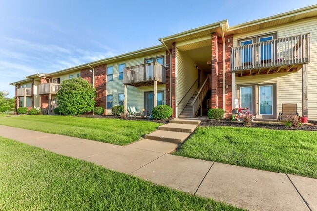 Ozark Mountain Crossing Apartments