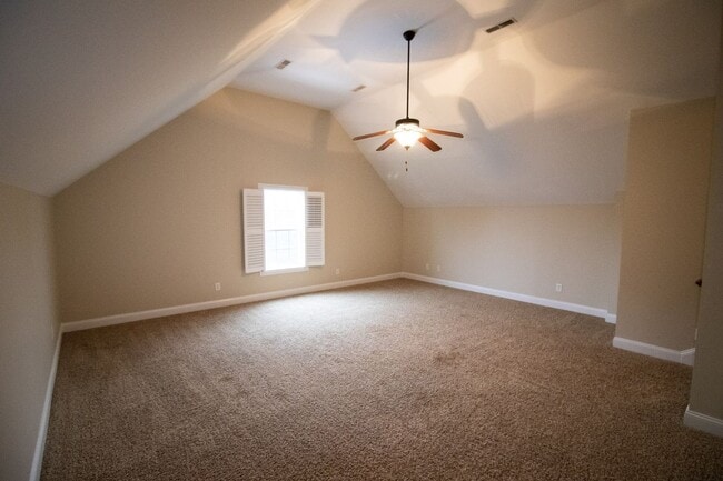 1343 Ambleside Dr