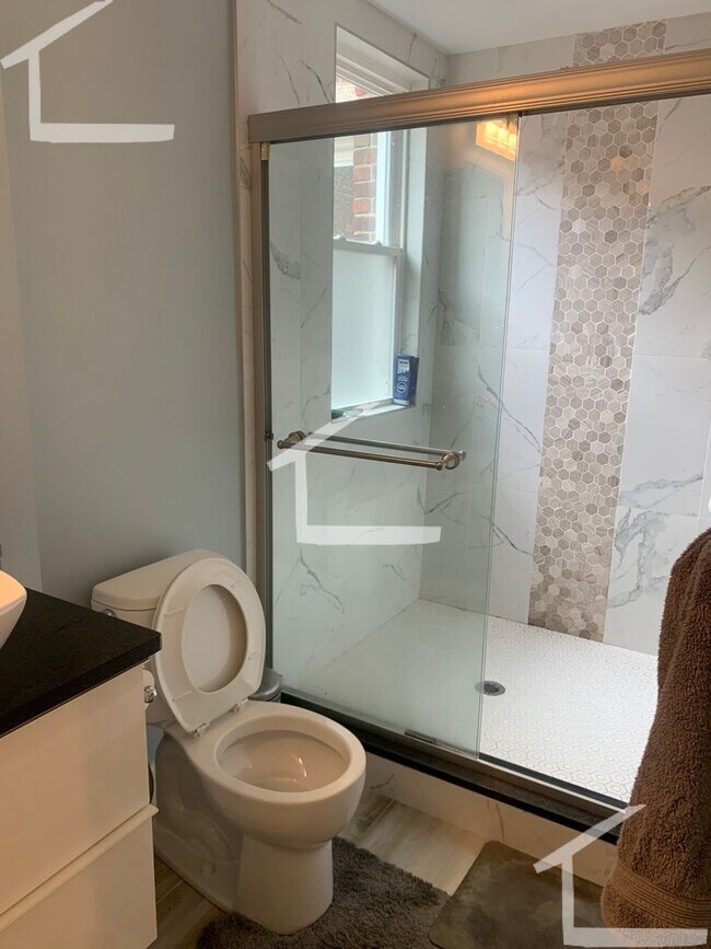 Photo - Beautiful modern 5 bed 2 bath unit in Allston-Brighton for 9/1
