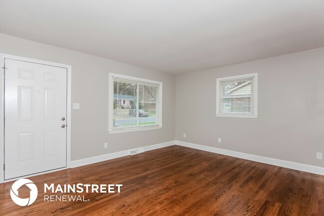 Photo - 4423 Brooktree Dr