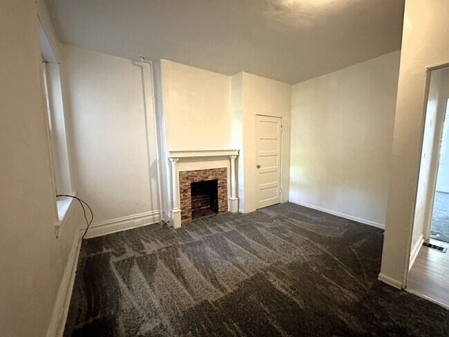 Photo - Lawrenceville - Apartments For Rent In Pittsburgh Unit 1