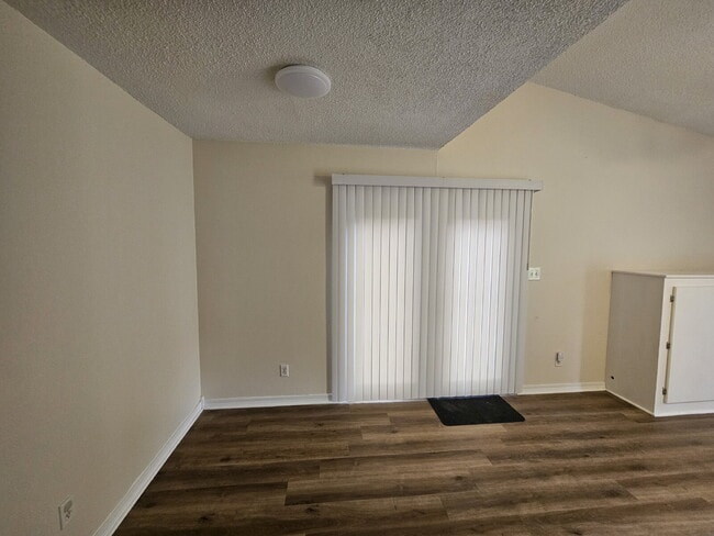 Photo - "Charming 2-Bed, 2-Bath Condo with Granite Elegance in Cantonment!"