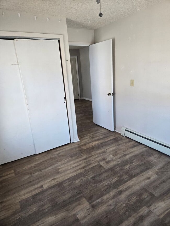 Photo - 504 Elm St Unidad 04