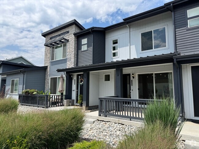Building Photo - 7348 W Asbury Dr Rental