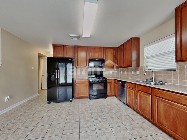 Photo - 18302 Fair Grange Ln