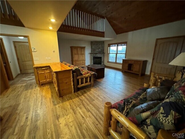 Photo - 25345 Bonney Rd
