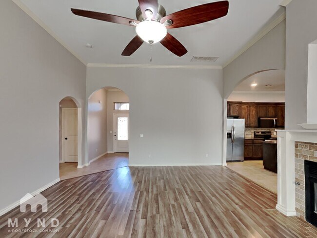 Photo - 3204 Valley Hollow