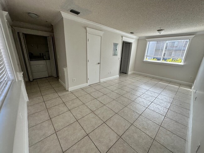 Photo - 8177 NW 8th St