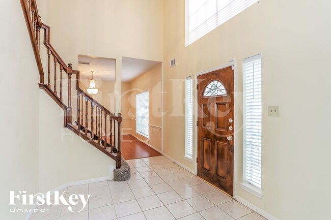 Photo - 20514 Hampshire Rocks Dr