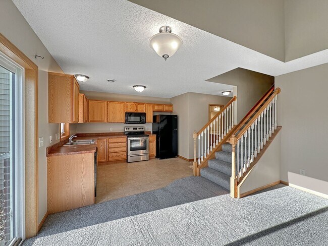 Photo - 16421 Elm Creek Ln