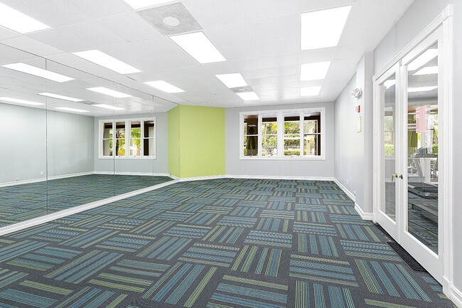 Photo - Club Mira Lago Apartments