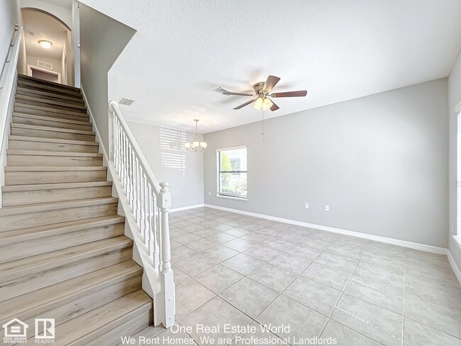 Building Photo - 5361 Windsor Lake Cir