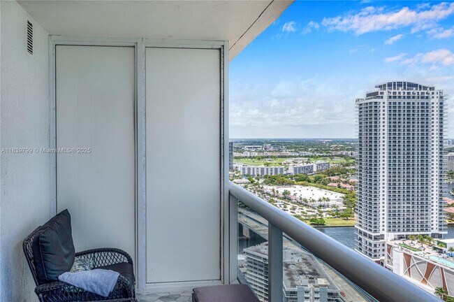 Photo - 1830 S Ocean Dr Unit 3709