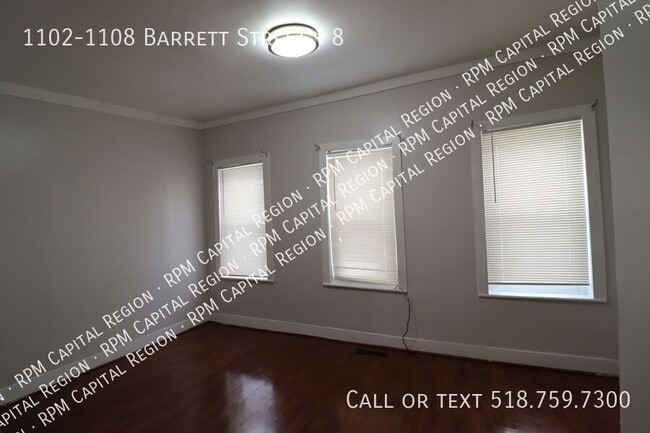 Photo - 1102-1108 Barrett Street-8 Unit 8