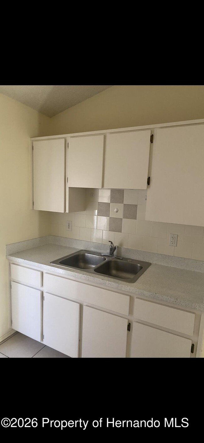 Photo - 2789 Landover Blvd