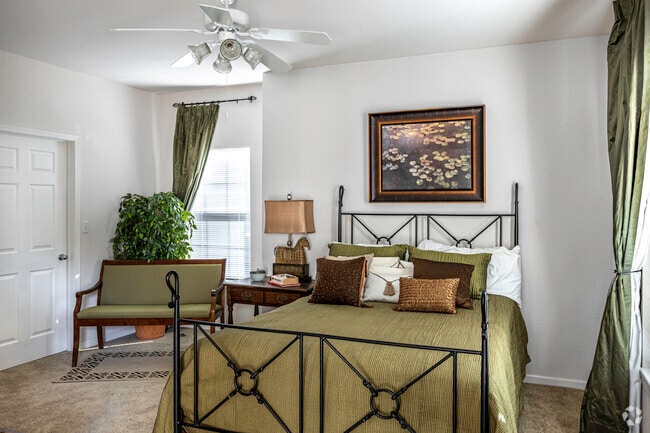 1BR, 1BA - 1094SF