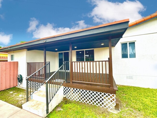 Building Photo - 8260 SW 27th Ter