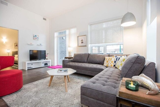 Photo - One Eighty Roslyn