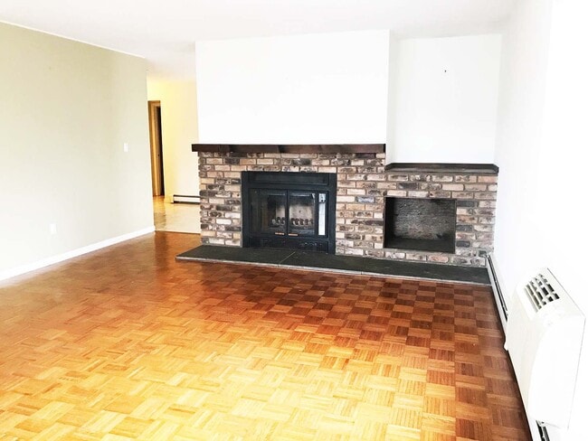 Fireplace - 1 Briarcliff Dr S