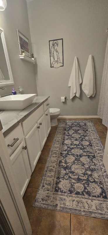 2943 W Riverwalk Cir