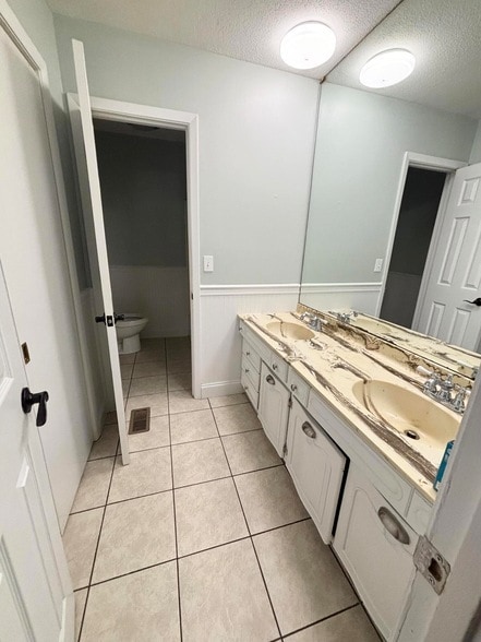 Photo - 7342 Valley Ln