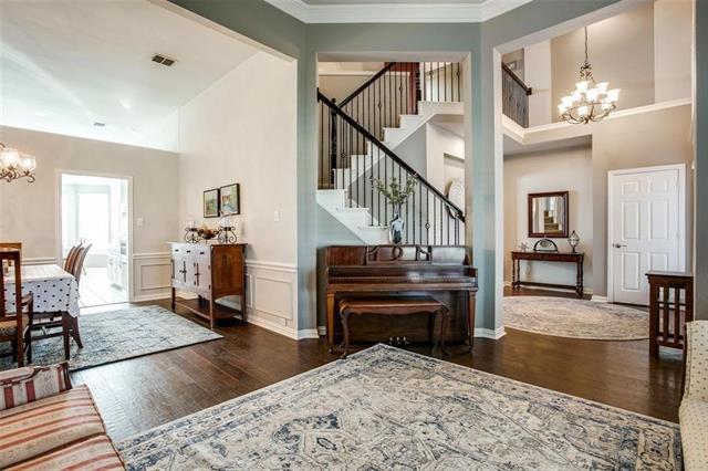 Photo - 1048 Village Pkwy