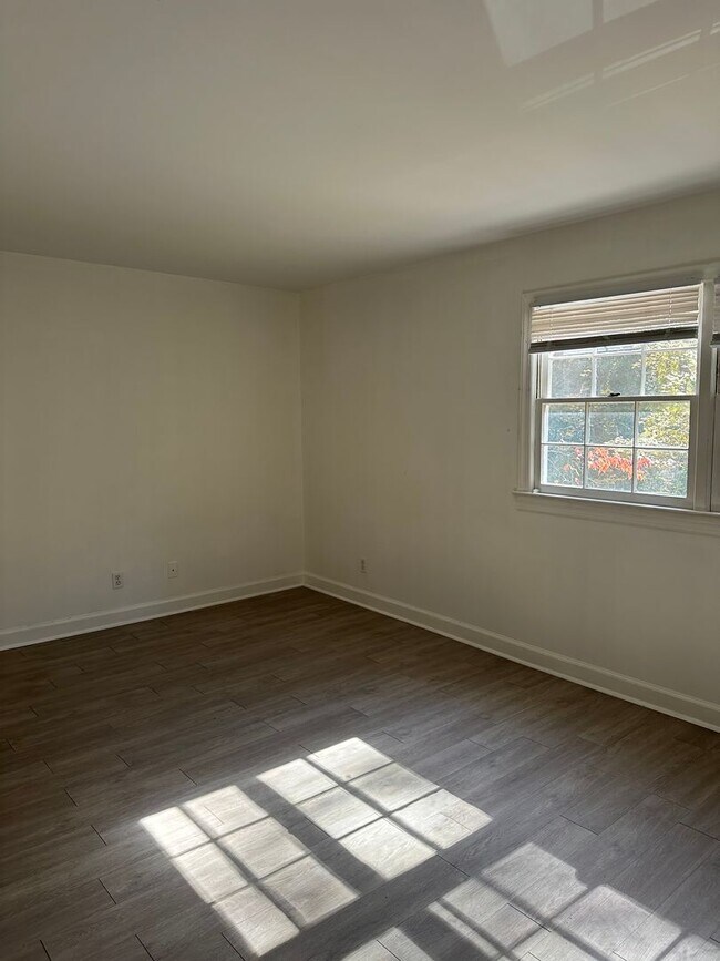 Photo - 2 Bedroom/2 bath Townhome