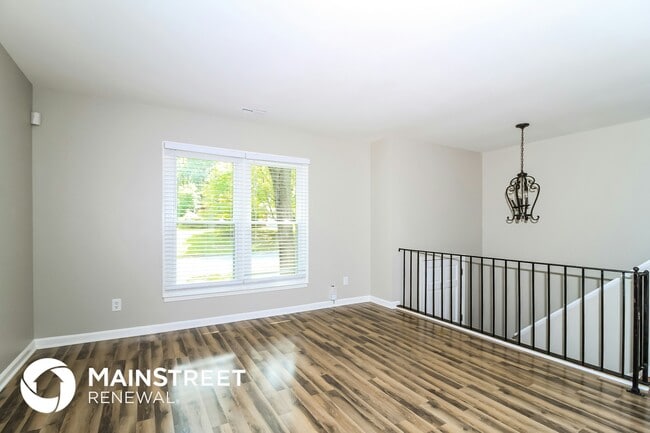 Photo - 4708 Wakewood Dr