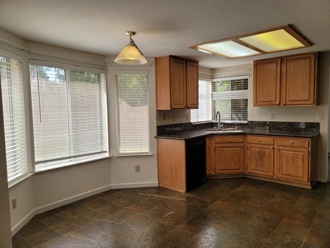 Photo - 1709 Evergreen Dr