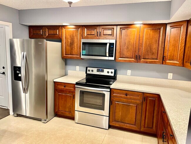 Photo - 639 Cherokee Rd