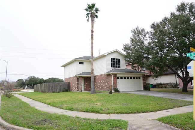 Photo - 18126 Almonte Ln House