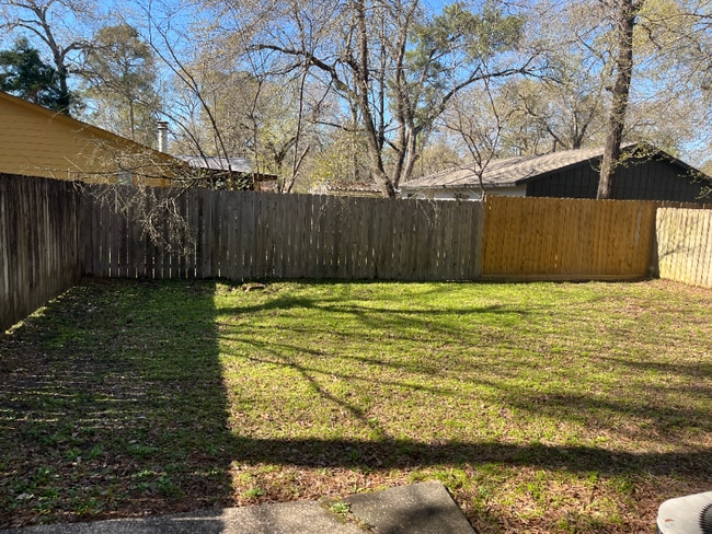 3 Blue Fox Ct