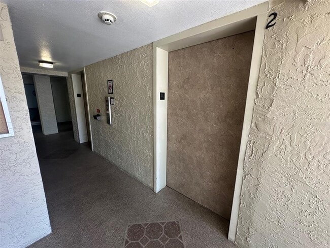 Photo - 2700 Cove Cay Dr Unidad 1-4B