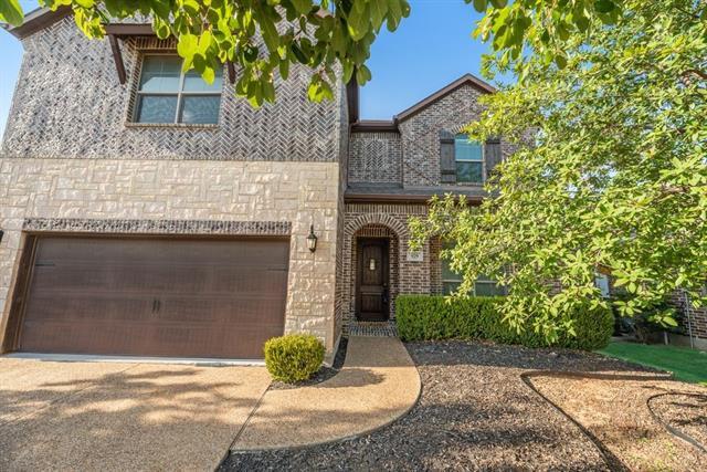 Photo - 929 Lake Meadow Ln