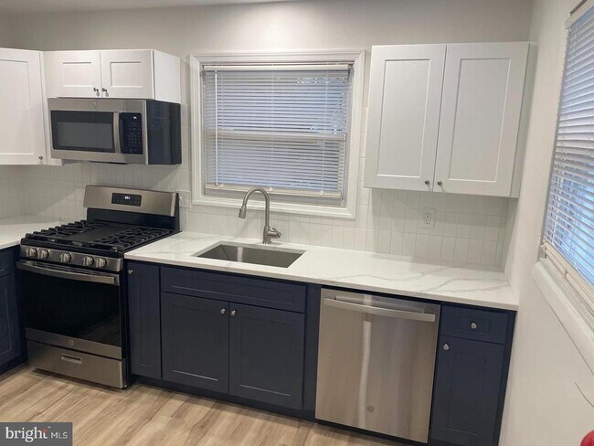 Photo - 105 Breslin Ave