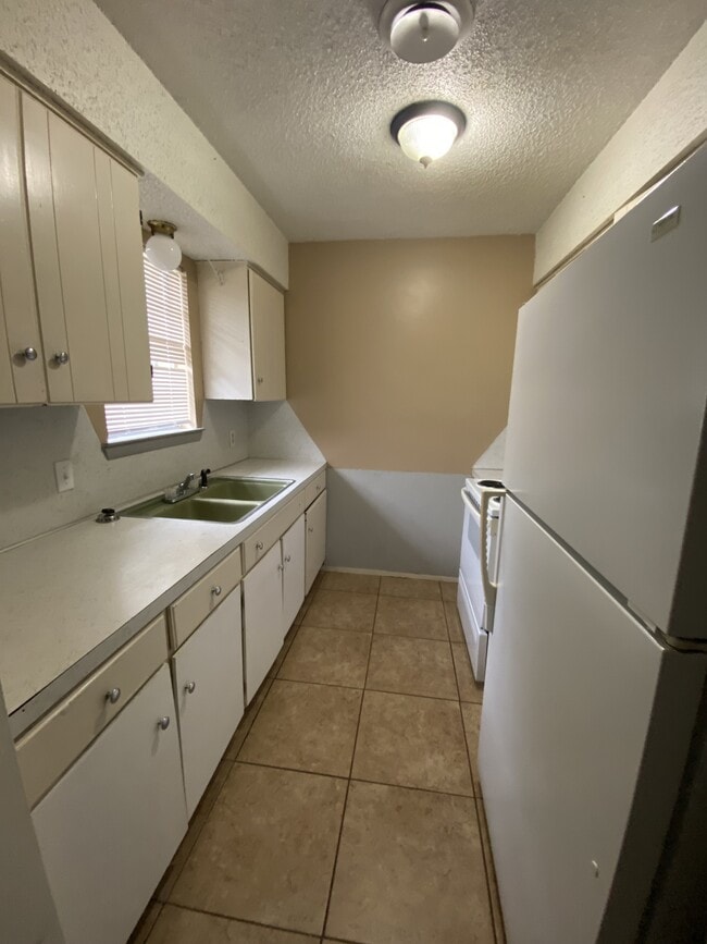 Photo - 117 Gamma Cir