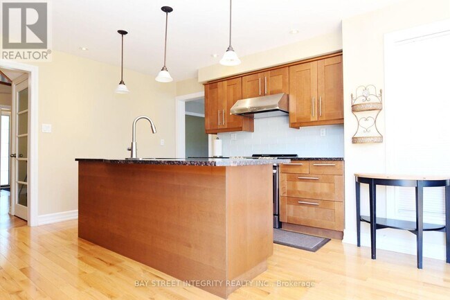 Photo - 1213 Rosethorne Rd
