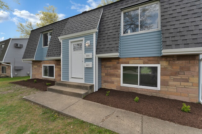 Building Photo - 4600 Washington Square Dr Rental