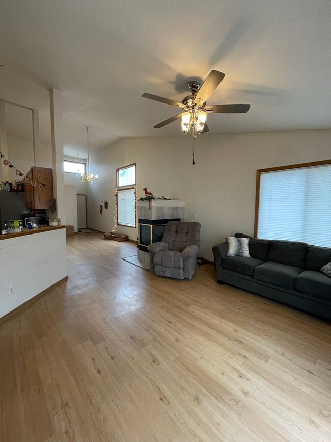 Photo - STUDENTS WELCOME! Spacious Duplex in Southwest Ft. Collins