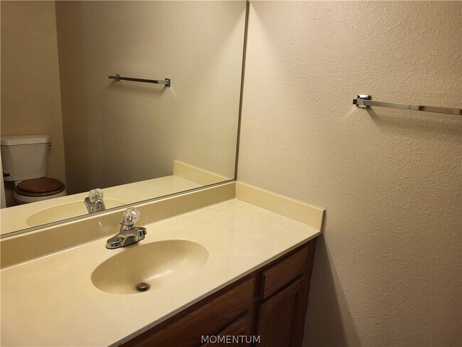 Photo - 454 Riverfront Dr Unit 109