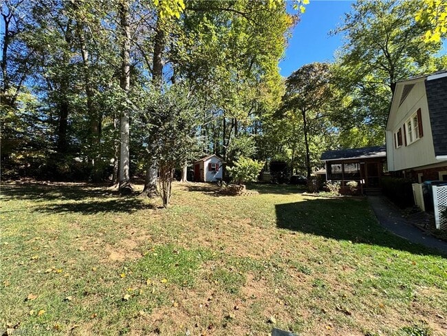 Photo - 182 Woodburn Pl