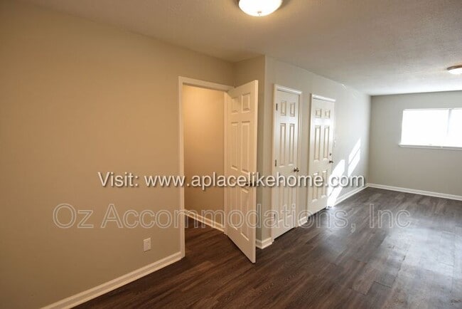 Photo - 8201 Spring Valley Rd